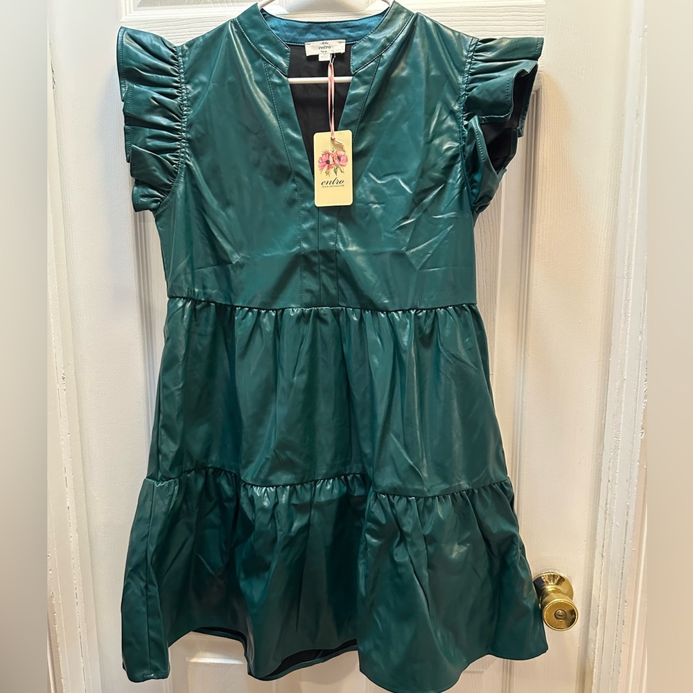NWT Boutique dress by Entro